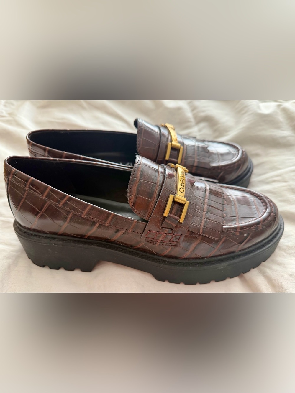 Calvin Klein Brown women’s Croc-Embossed Leather Loafers with Gold Buckle, New
